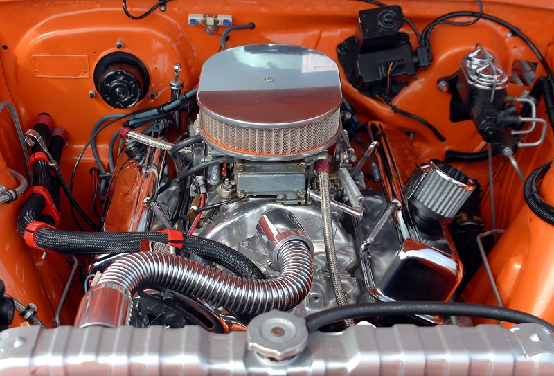 garagiste-LE LAVANDOU-min_car-engine-1738309